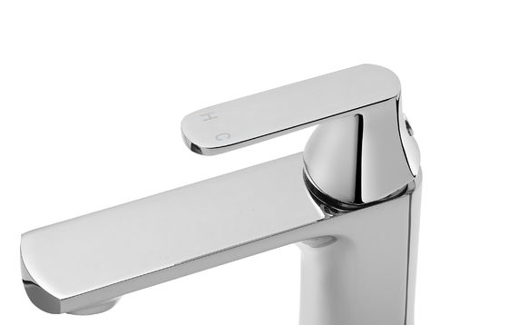 Single Lever Contemporary Brass Bathroom Mixer Tap Monobloc Chrome